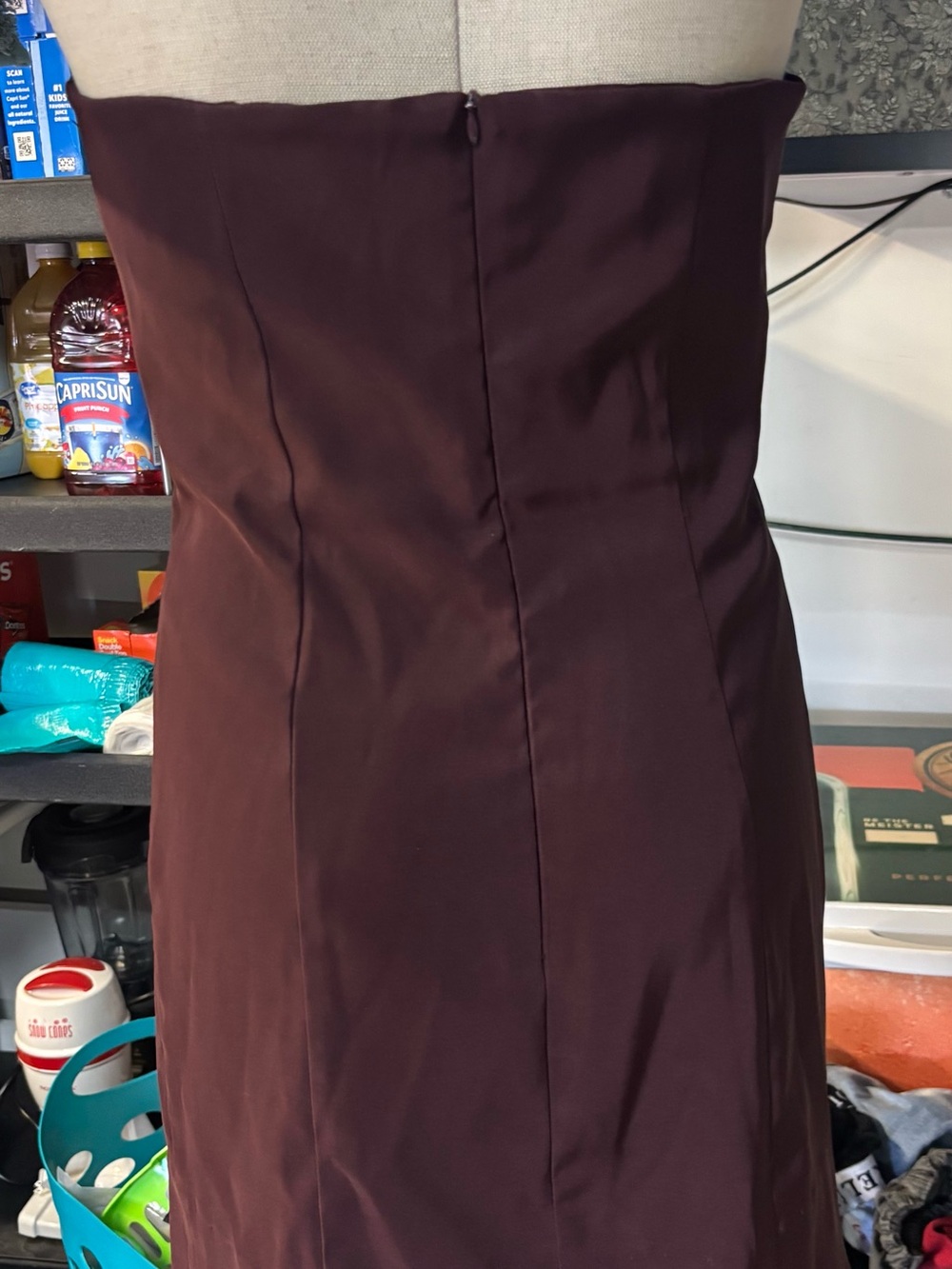 Alyn Paige Sleeveless Wine Midi Sheath Dress - Picture 2 of 3